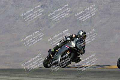 media/Apr-10-2022-SoCal Trackdays (Sun) [[f104b12566]]/Turn 9 (130pm)/